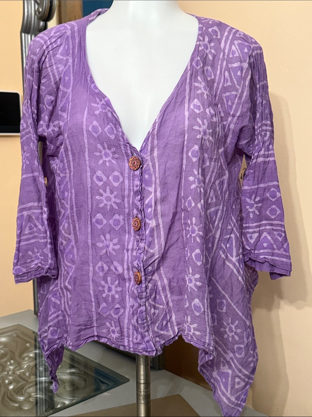 Blu Nomad No Size Purple Printed V-Neck Button Front Women's Boho Top